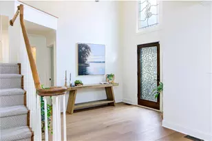 10120 Kinross Rd, Roswell, GA 30076 - Photo 4