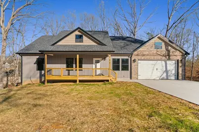 162 Valley Point Drive SE, Dalton, GA 30721 - Photo 2