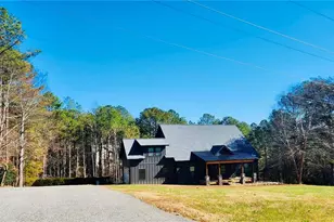 655 Sanctuary Dr, Blairsville, GA 30512 - Photo 1