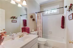 8012 Cypress Point, Monroe, GA 30656 - Photo 32