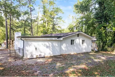 2362 Macon Drive SW, Atlanta, GA 30315 - Photo 24