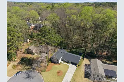 2827 Livsey Court, Tucker, GA 30084 - Photo 38