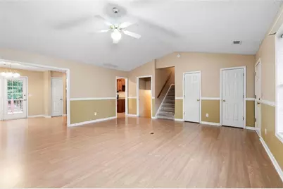 2960 Williams Farm Drive, Dacula, GA 30019 - Photo 4