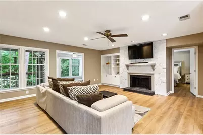 843 Sentinel Ridge SW, Marietta, GA 30064 - Photo 2