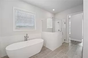 572 Sawnee Vlg Blvd, Cumming, GA 30040 - Photo 4