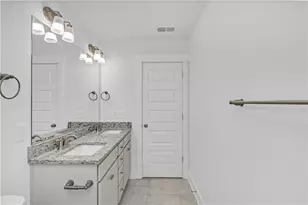 196 Trace Blf, Dawsonville, GA 30534 - Photo 32