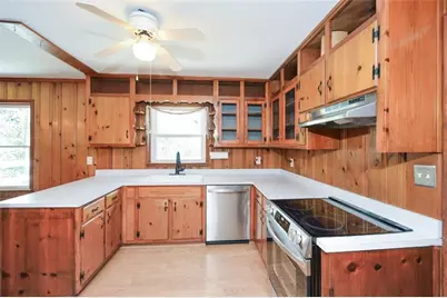 18 Old Farm Road, Marietta, GA 30068 - Photo 4