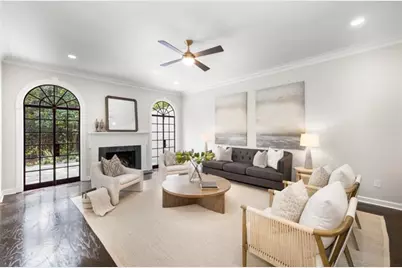 11 Mooregate Square NW, Atlanta, GA 30327 - Photo 6