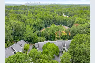 11 Mooregate Square NW, Atlanta, GA 30327 - Photo 30