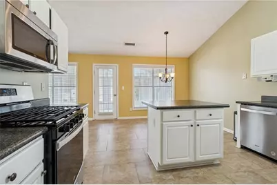 3350 Hampton Trace Court, Buford, GA 30519 - Photo 16