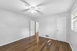 61 Pine St NE, Fairburn, GA 30213 - Photo 18