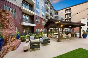 658 Lindbergh Dr, Atlanta, GA 30324 - Photo 16