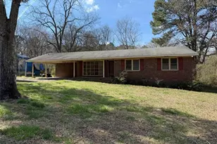 135 2nd St, Rockmart, GA 30153 - Photo 2