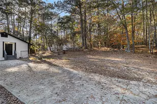 2488 Hi Roc Cir NE, Conyers, GA 30012 - Photo 28