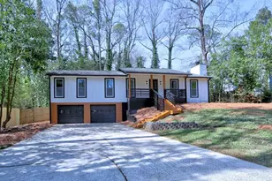 3075 Wayward Dr, Marietta, GA 30066 - Photo 2