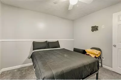 10204 Fairington Ridge Circle, Lithonia, GA 30038 - Photo 12