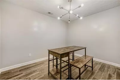 10204 Fairington Ridge Circle, Lithonia, GA 30038 - Photo 6