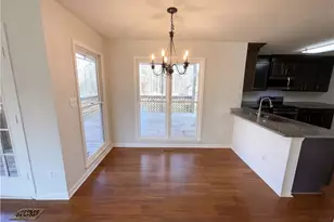 1012 Crown Corners Dr, McDonough, GA 30253 - Photo 6