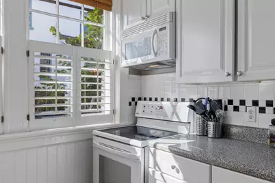 301 10th Street NE #2, Atlanta, GA 30309 - Photo 12