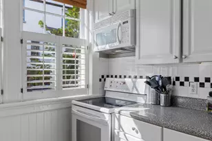 301 10th St NE, Atlanta, GA 30309 - Photo 12