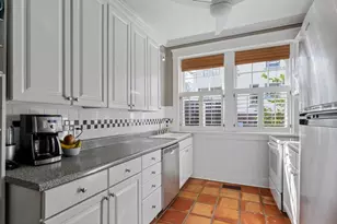 301 10th St NE, Atlanta, GA 30309 - Photo 10