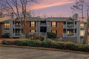 225 Warm Springs Cir, Roswell, GA 30075 - Photo 6