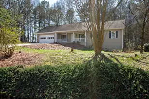 4204 Logans Bluff, Loganville, GA 30052 - Photo 2