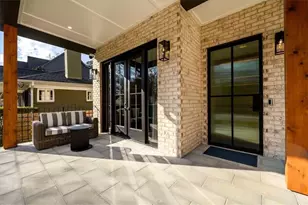 864 Courtenay Dr NE, Atlanta, GA 30306 - Photo 2