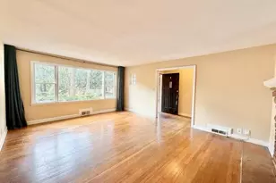 2076 Azalea Cir, Decatur, GA 30033 - Photo 6