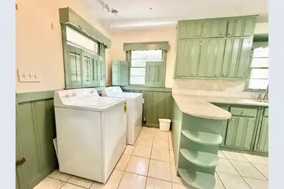 2076 Azalea Circle, Decatur, GA 30033 - Photo 12