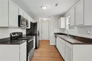 85 Homestead Pl, Rex, GA 30273 - Photo 6