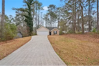 85 Homestead Place, Rex, GA 30273 - Photo 2