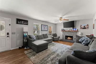 3044 Saddle Creek Drive, Gainesville, GA 30507 - Photo 2