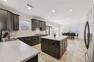 4246 Galilee Dr NE, Kennesaw, GA 30144 - Photo 12