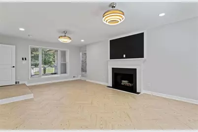 2023 Stoneleigh Drive, Stone Mountain, GA 30087 - Photo 12