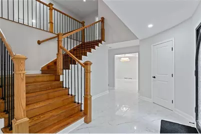 2023 Stoneleigh Drive, Stone Mountain, GA 30087 - Photo 18