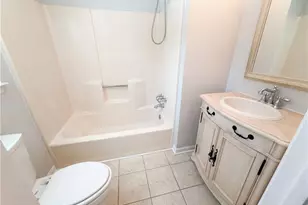 209 High Creek Dr, Roswell, GA 30076 - Photo 14