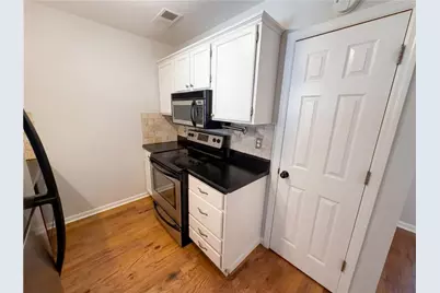 209 High Creek Drive, Roswell, GA 30076 - Photo 2