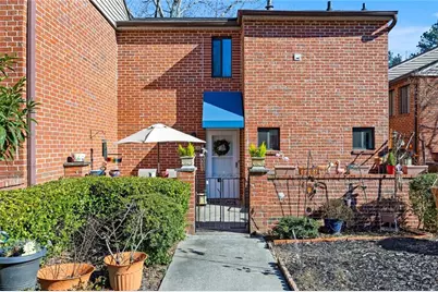 2279 Pernoshal Court, Dunwoody, GA 30338 - Photo 2