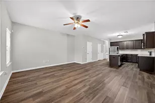 4497 Ravenwood Dr, Union City, GA 30291 - Photo 8