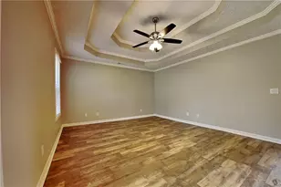 204 Cambridge Dr, Loganville, GA 30052 - Photo 8