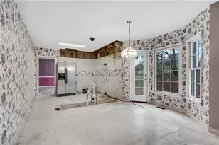 1490 Twin Bridge Ln, Lawrenceville, GA 30043 - Photo 10