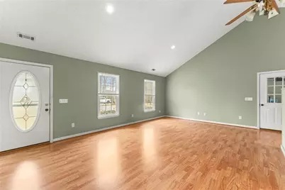 337 Claystone Walk, Cleveland, GA 30528 - Photo 8