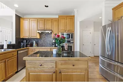 3286 Winthrop Circle, Marietta, GA 30067 - Photo 12