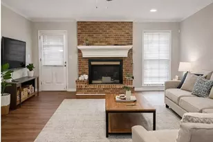 1802 Driftwood Pl, Snellville, GA 30078 - Photo 2