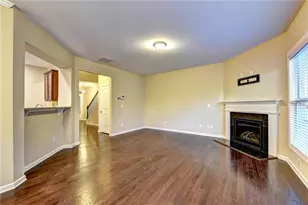 1075 Hampton Oaks Dr, Alpharetta, GA 30004 - Photo 8