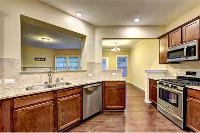 1075 Hampton Oaks Drive, Alpharetta, GA 30004 - Photo 18