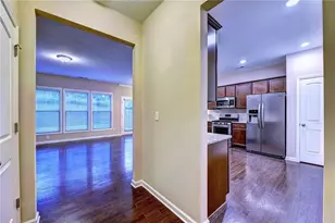 1075 Hampton Oaks Dr, Alpharetta, GA 30004 - Photo 6