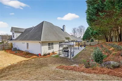 1429 Fountain View Drive, Lawrenceville, GA 30043 - Photo 24