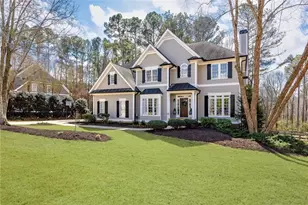 1027 Creek Side Dr, Canton, GA 30115 - Photo 2